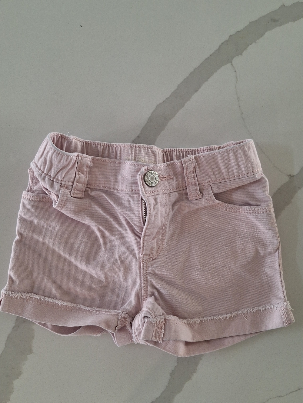 GAP shorts
